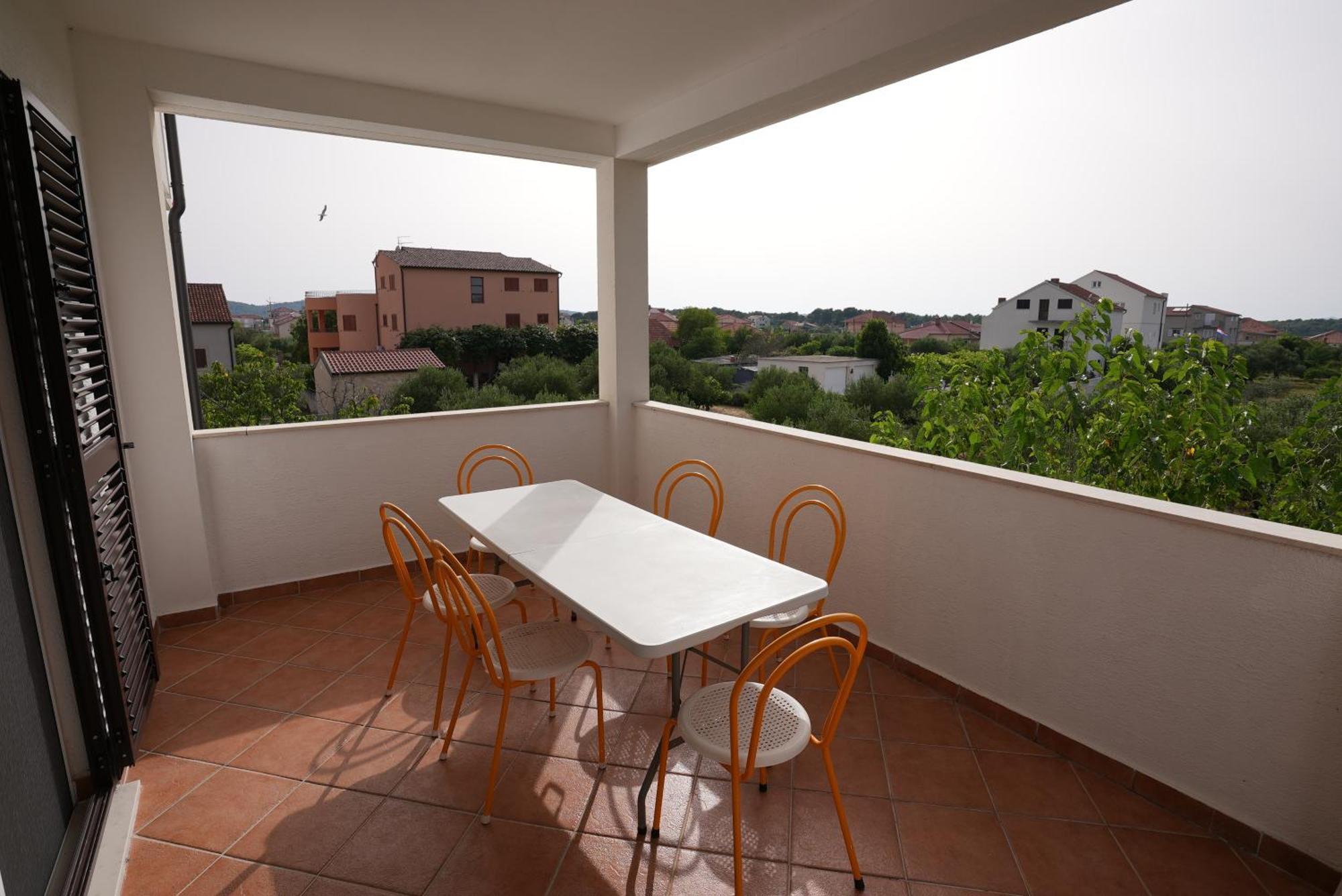 Apartments Perina Šibenik Exterior foto